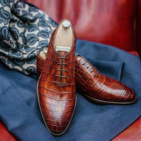 luxury italian men's shoes brands.